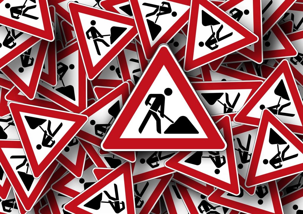road sign 663360 1920 1024x724